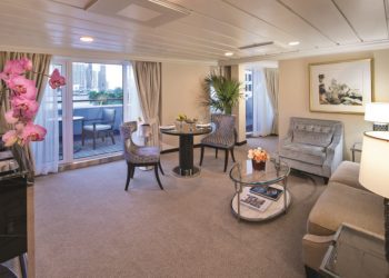 Vista Suite Cat. VS - Living Room - Room #7005 Deck 7 Forward Starboard
Insignia - Oceania Cruises