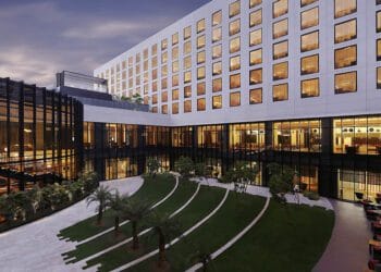 http://www.accorhotels.com/7560
