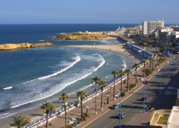 Saudi Arabia reopens visa on arrival for US, UK and Schengen visa holders