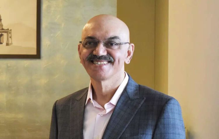 Mr. Raoof Razak Dhanani