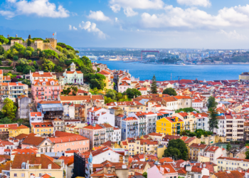 Ola Lisbon! Etihad announces new flights to Portugal and other summer destinations