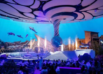 SeaWorld® Yas Island, Abu Dhabi celebrates opening with a spectacular star-studded event