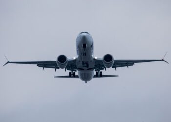 LOT Polish Airlines to expand fleet with six Boeing 737 MAX 8s