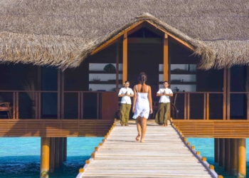 Elevate the bleisure game with AAA Hotels & Resorts in the Maldives