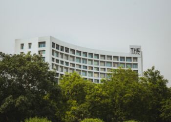 THE Park New Delhi hosts Coffee Rave & Sundowner Pool Party