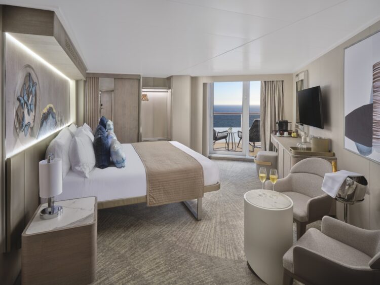 Five reasons why you should book your 2026 international cruise now!