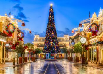 A Kissimmee Christmas: Where magic meets sunshine