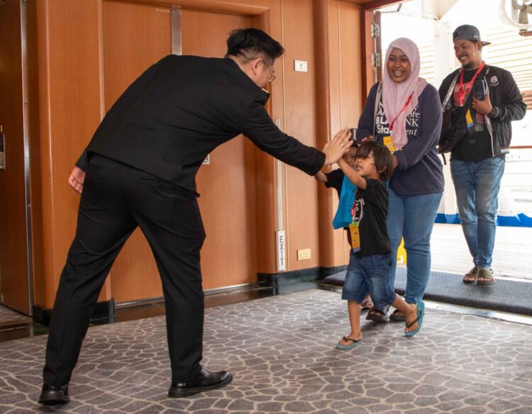 StarCruises welcomes RMHC Malaysia families aboard the Star Voyager