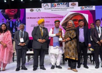 CA Neeraj Ghei honoured with the prestigious “CA Women Lifetime Achievement Award 2025” by ICAI