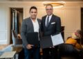 Signing ceremony (Mr. Amit Rai, Chairman of the Board, Espire Group and Mr. Rajeev Menon, President, Asia Pacific excluding China, Marriott International) 