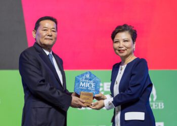 Dusit executive recognised with Thailand Meetings Leadership Award