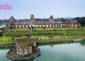 Top 5 monsoon destinations in Madhya Pradesh