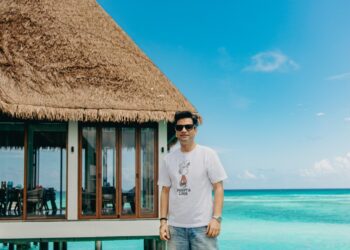 Chef Kunal Kapur experiences authentic Maldivian culture at Meyyafushi