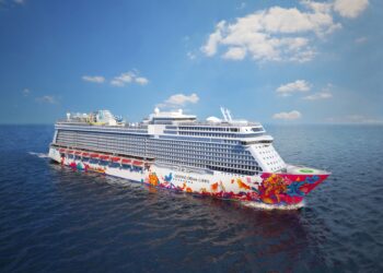 Set sail on a fitness adventure with Amotti on Genting Dream