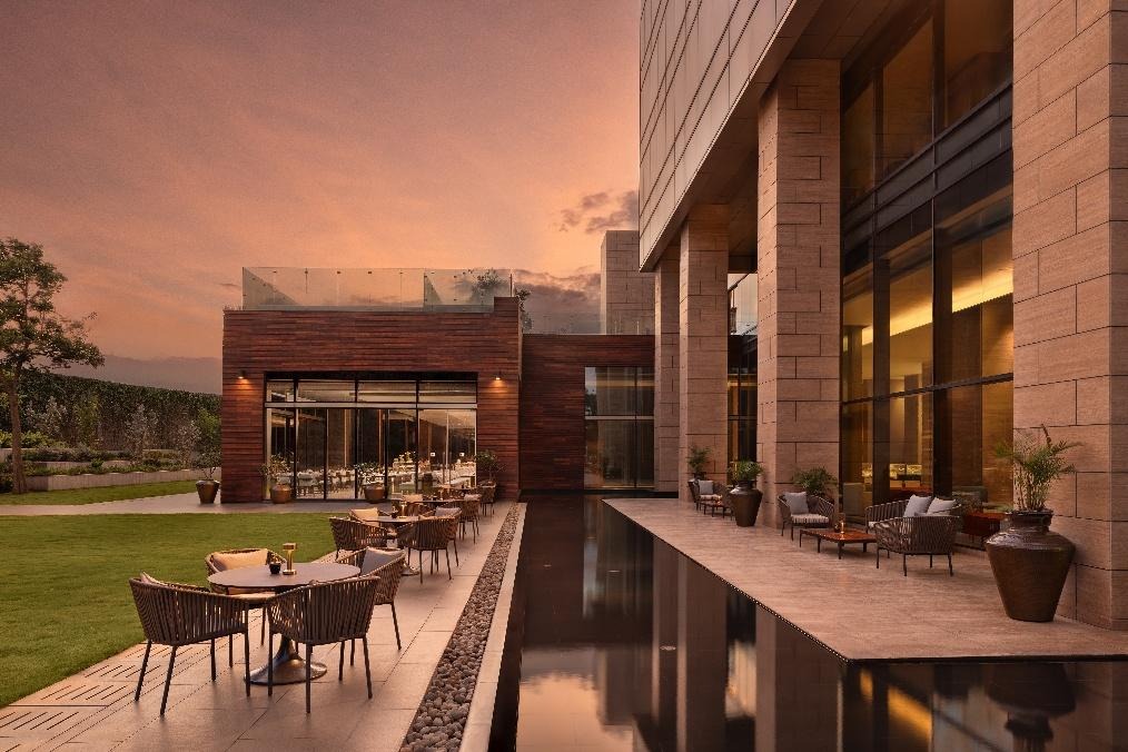 LXR Hotels & Resorts debuts in India with The Den Bengaluru